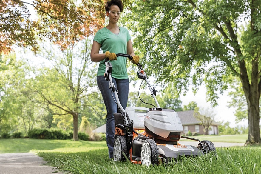 10 Thoughtful Gifts That Every Gardener Will Love